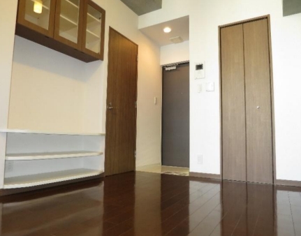 居室・リビング　☆明るい洋室☆