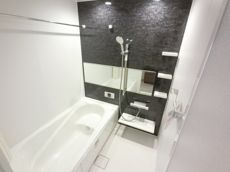 バス・シャワールーム　図面と現状に相違がある場合には現状を優先