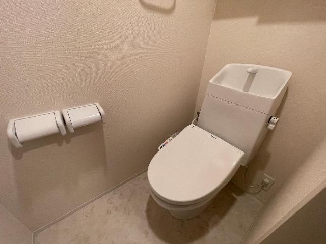 トイレ　シャワー付トイレ