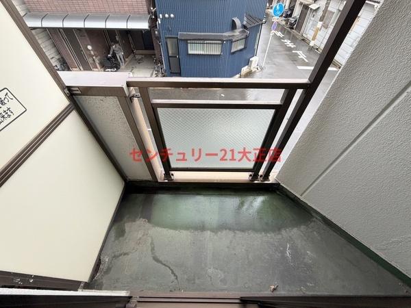 バルコニー　洗濯機置き場