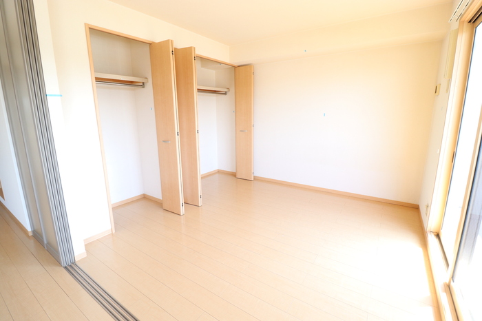 居室・リビング　302 洋室収納