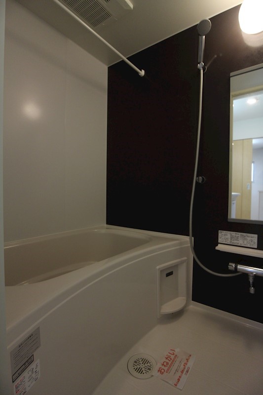 バス・シャワールーム　追い焚き機能付き