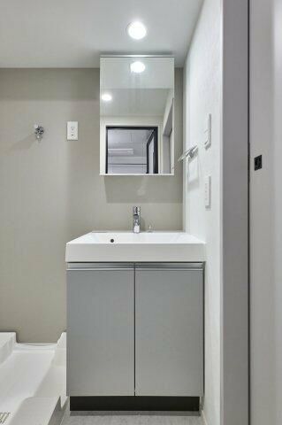 洗面設備　☆嬉しい独立洗面台☆