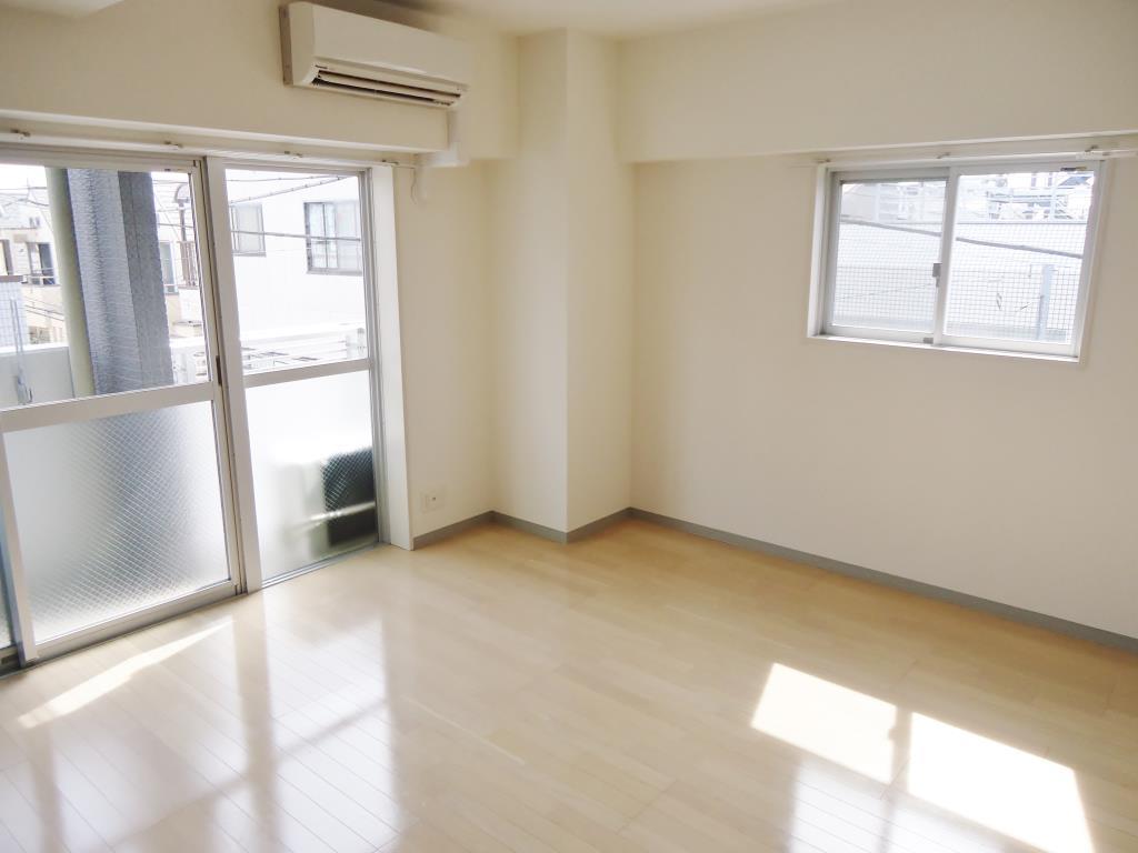 居室・リビング　※別部屋参考写真