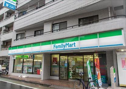 コンビニ　ファミリーマート 品川中延六丁目店（コンビニ）まで131m