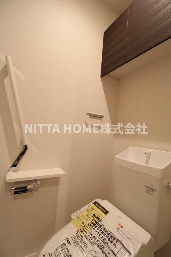 トイレ　暖房洗浄付きのトイレになります◎