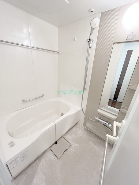 バス・シャワールーム　浴室