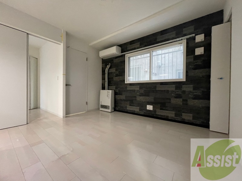 居室・リビング　広くてキレイなお部屋が広がっていて、充実した生活が送れそう。