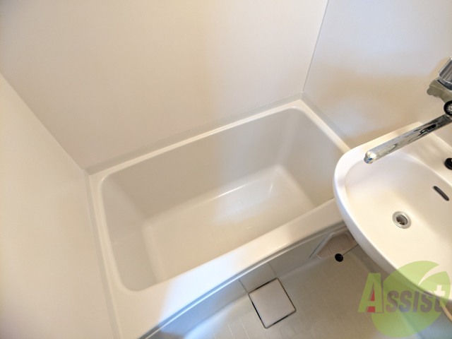 バス・シャワールーム　疲れた一日はお風呂にゆっくり浸かりたいものです。