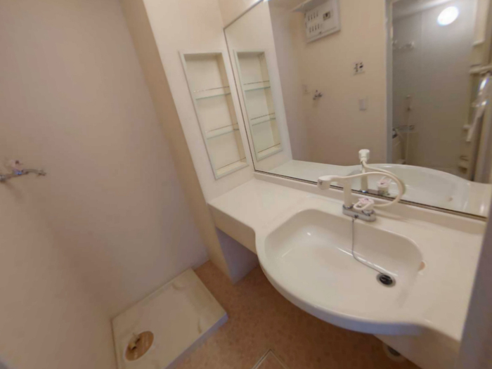 洗面設備　同仕様