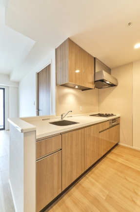 キッチン　＊同間取り別部屋参照