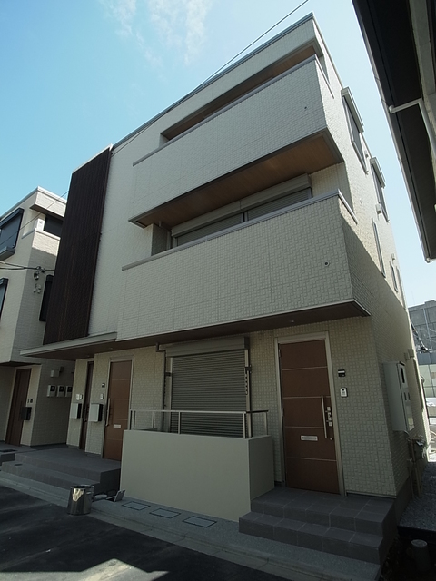 建物外観　積水ハウスのシャーメゾン
