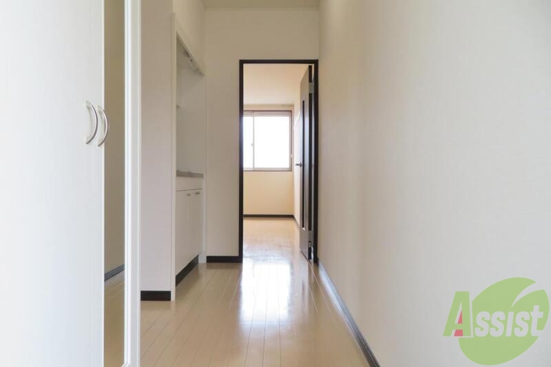 玄関　玄関はキレイでシューズボックスもあります。