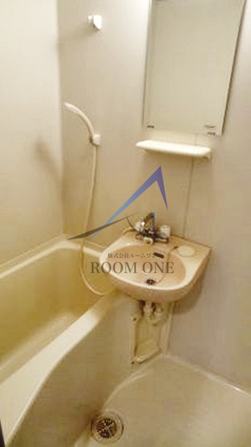 バス・シャワールーム　お風呂です。