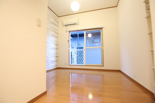 居室・リビング　照明は設備ではありません