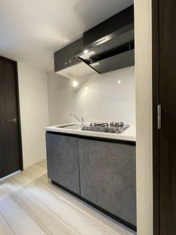 キッチン　2口ガスコンロのシステムキッチンです。※他部屋参考