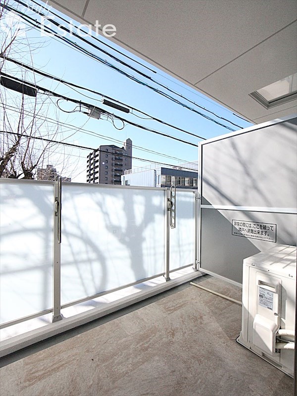 バルコニー　バルコニー