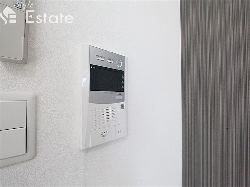 セキュリティ　モニター付きインターホン