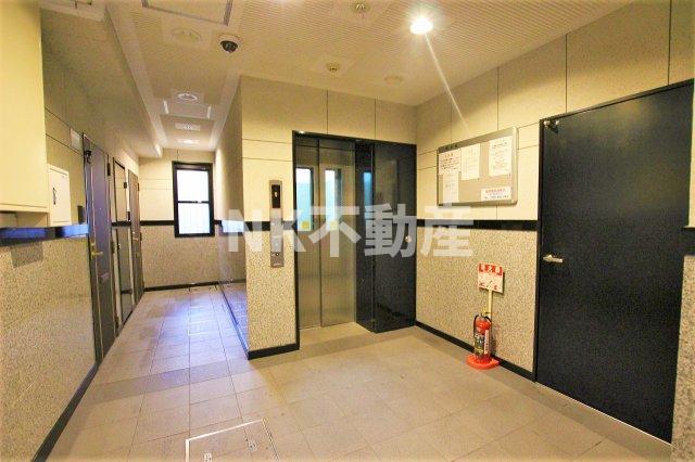 ロビー　建物の内部です