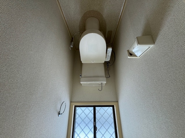 トイレ　温水洗浄便座交換済み☆