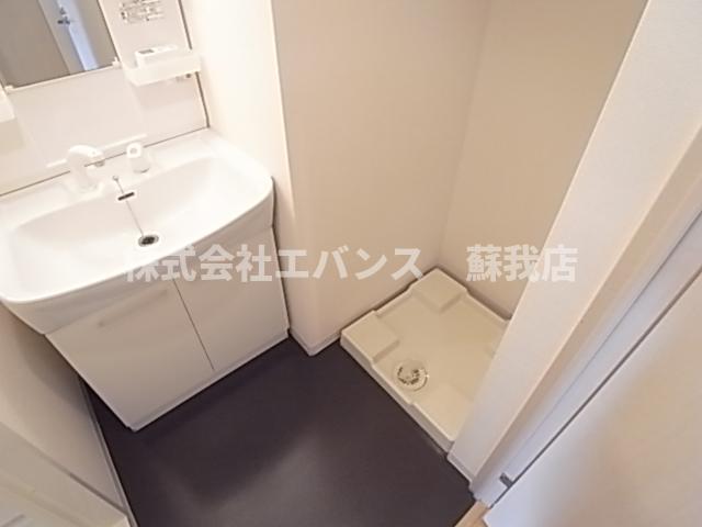 洗面設備　独立洗面化粧台付き