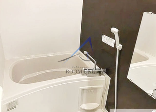 バス・シャワールーム　お風呂です。