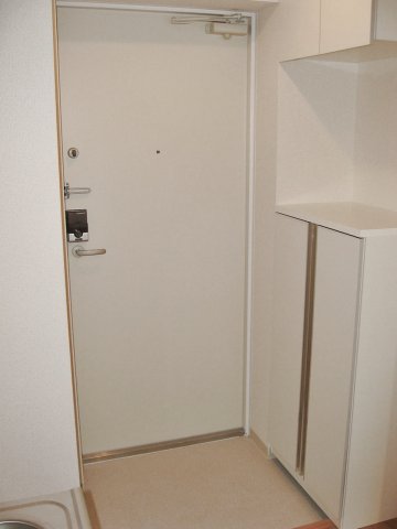 玄関　「b’CASA Moderna」