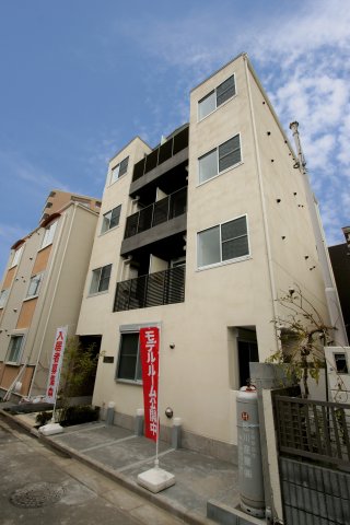 建物外観　「b’CASA Moderna」