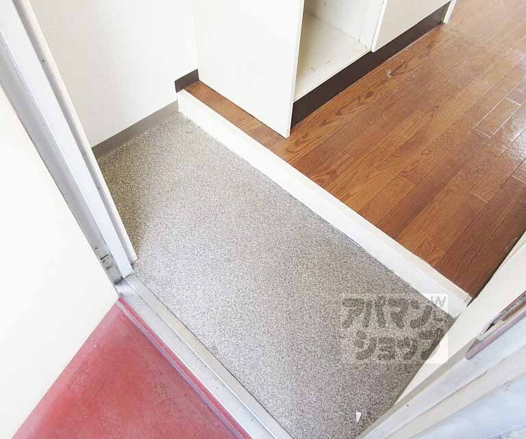 玄関　シューボックスも置ける玄関です
