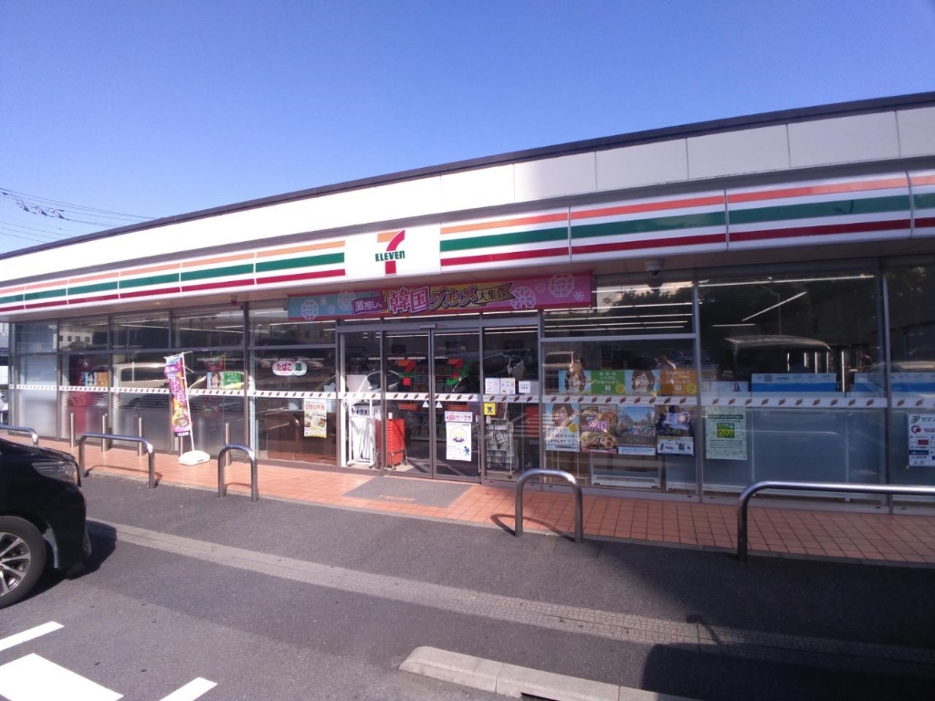 コンビニ　セブンイレブン 成田花崎町店（コンビニ）まで626m