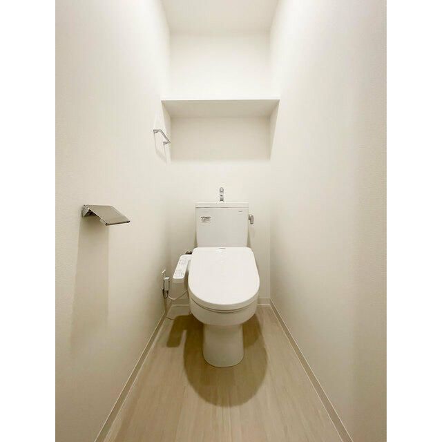 トイレ　落ち着いたトイレです