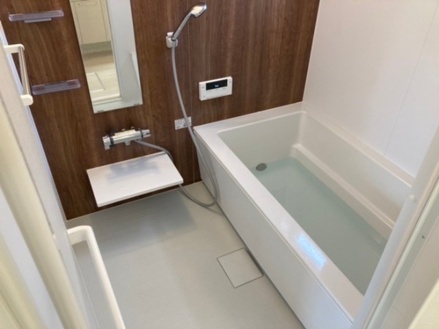 バス・シャワールーム