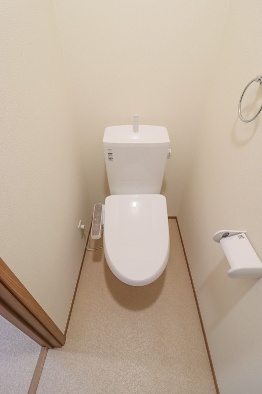 トイレ　図面と現状に相違がある場合には現状を優先