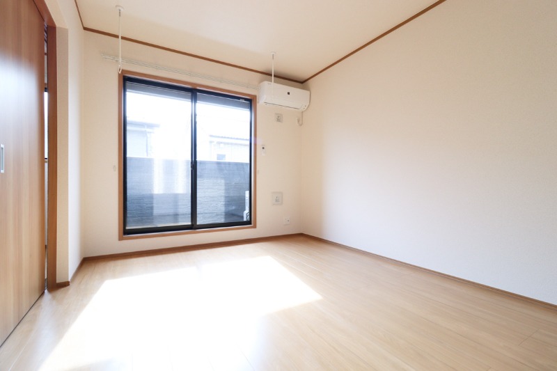 居室・リビング　図面と現状に相違がある場合には現状を優先