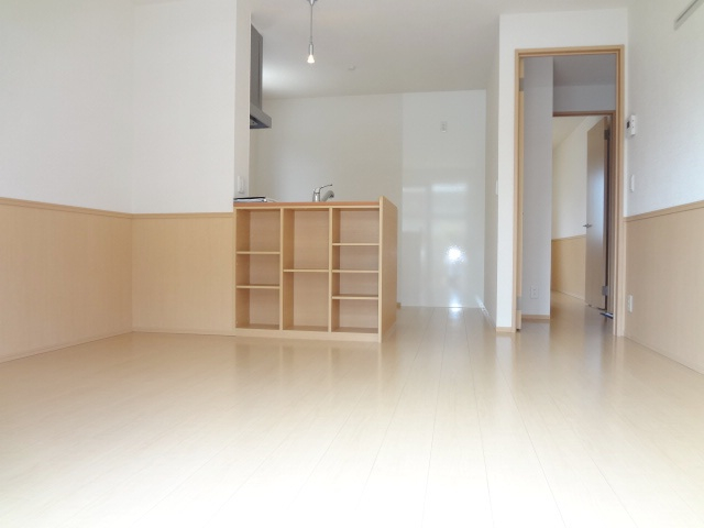 居室・リビング　こちらのリビングで趣味の時間をお楽しみください