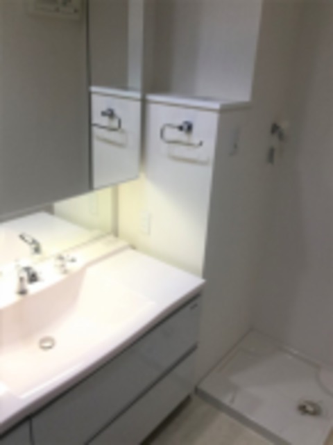 洗面設備　同仕様