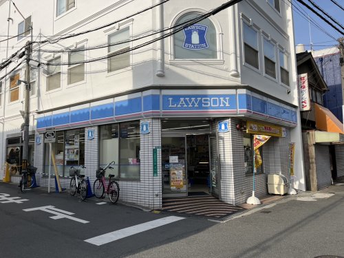コンビニ　ローソンＪＲ桜ノ宮東口店（コンビニ）まで197m