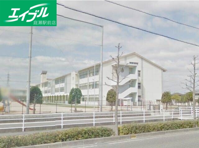小学校　倉敷市立倉敷南小学校（小学校）まで1361m