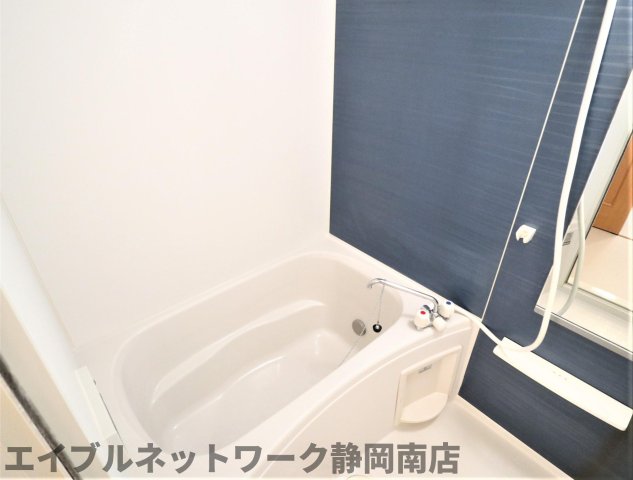 バス・シャワールーム　日々の暮らしに欠かせないお風呂です