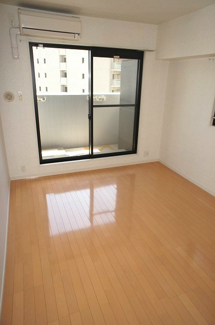 その他部屋・スペース　エアコン付きで快適です♪