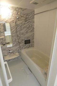 バス・シャワールーム　バス（イメージ）