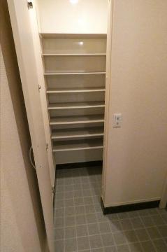 玄関　玄関（イメージ）