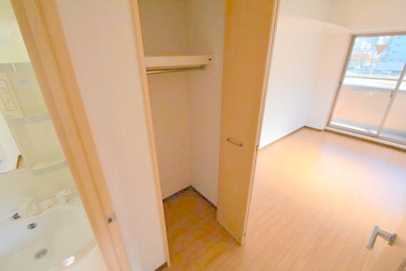 収納　しっかり収納スペースも確保。使いやすいお部屋です。