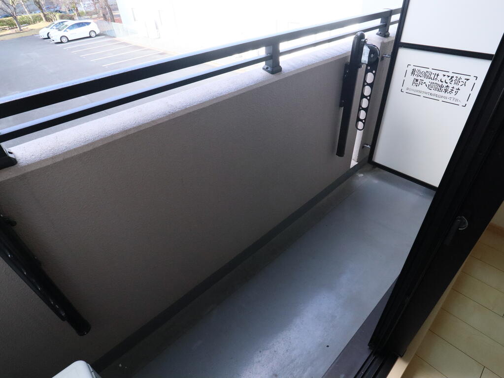 バルコニー　バルコニー