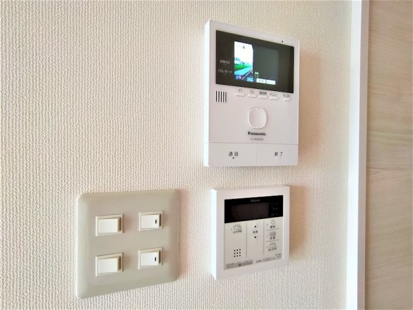 セキュリティ　※参考写真　同建築メーカー施工の同間取完成他物件のものです。