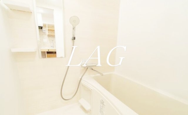 バス・シャワールーム　お風呂です。