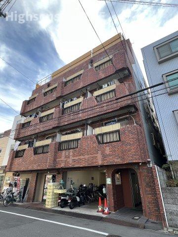 建物外観　落ち着いた雰囲気の外観です