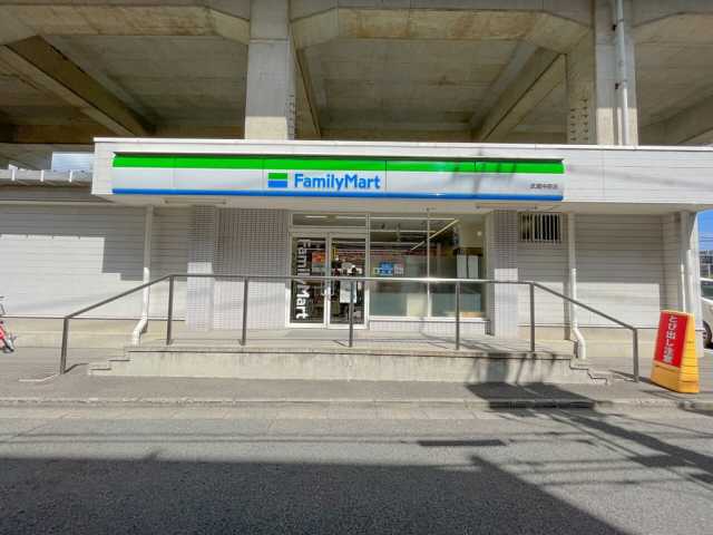 コンビニ　ファミリーマート 武蔵中原店（コンビニ）まで854m