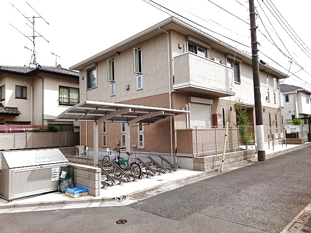 建物外観　大和ハウス施工　軽量鉄骨造