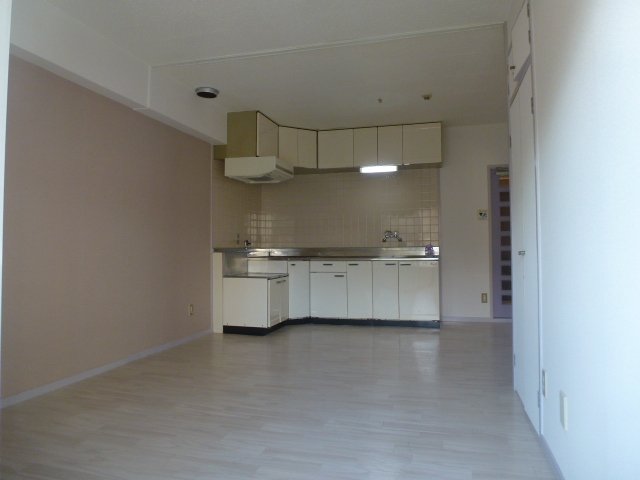 居室・リビング　※別号室参考画像